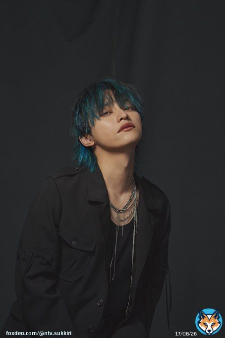 明日9時30分〜、#SHOWCASE マンスリーMC青山テルマ！  アーティスト・プロデューサーとして マルチに活躍している SKY-HI生出演  最新アルバムから、\u266bHappy Boss Day テレビ初パフォーマンス  #SKYHI  @SkyHidaka  #HBD_SKYHI #青山テルマ #スッキリ