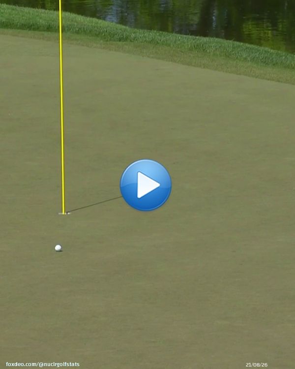 After Day 1, Bryson DeChambeau has a one stroke lead over the field after shooting a -4(66).   The last time Bryson had a lead in a major was on Sunday of the 2020 US Open at Winged Foot, his only major championship.