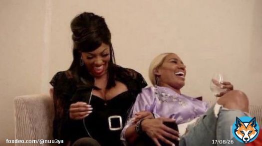 Was there no applications that they&rsquo;ve had to recycle old islanders #LoveIslandUK