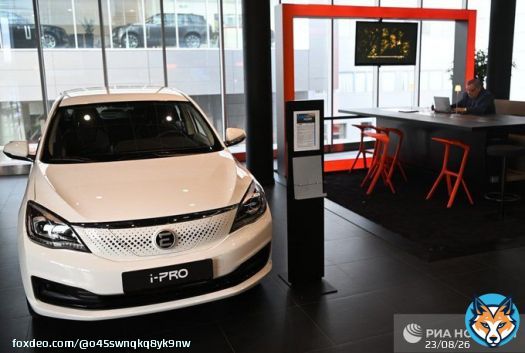 Начались продажи электромобилей российского бренда Evolute, седан уже в наличии у официальных дилеров.  Стоимость новинки составит 2,065 миллиона рублей