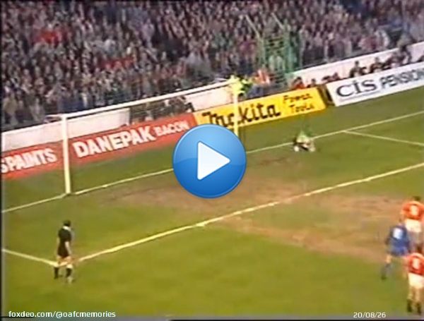 #OnThisDay Nick Henry scored a great goal from the edge of the box vs. Manchester United at Maine in the #FACup Semi Final Replay that was not given. #OAFC @nicky24858