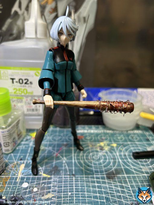 ルシールは喉が渇いている！ 吸血バットだ！  スレッタ！ 「not cool！！」  #プラモデルを楽しんでおります  #水星の魔女 #ウォーキングデッド #ルシール