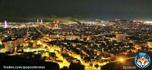 Vista a&eacute;rea de #Barcelona ahora mismo.  #MarxesPerLaLlibertat #MVTHuelgaCat #MarlaskaDimision #Catalunya #cuatroaldia169 #EquiparacionYa