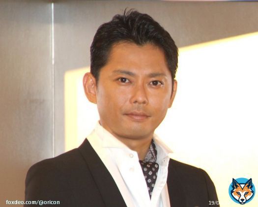 今井翼、体調不良で当面の間活動休止   事務所は「本人と医師とも相談をし、何よりも健康を取り戻すことが大切だと考え、一度お仕事から離れ治療に専念する」と報告。音楽劇「精霊の守り人」は降板し（代役は村井良大と山崎樹範）、10月のライブも中止する。  #今井翼 #翼くん