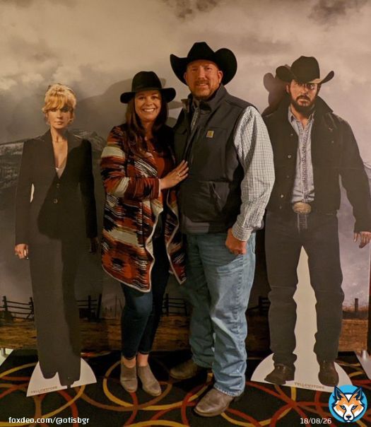Very exciting to be at the Yellowstone Season 5 premier this evening! Big thanks to AMC Dublin Village 18 for hosting! #YellowstoneAMC