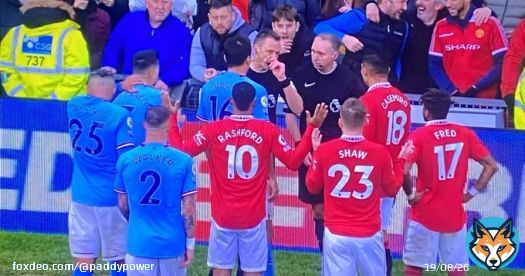 Horrible scenes seeing the ref surrounded like that. Arsenal are getting a hell of charge from the FA after that.