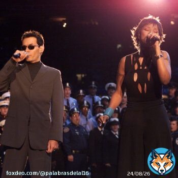 Happy #SuperBowl Sunday !  @MarcAnthony & @maryjblige perform 'America the Beautiful' at the Super Bowl in 2002.