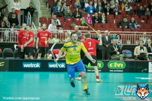 FOTO > ELVI Floorball League: @FBKValmiera - @Pargauja (6:7 ET) 8 Apr #floorball #florbols #valpār