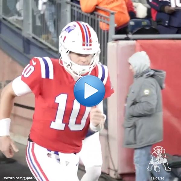 Throwback Mac.  @MacJones_10 | #ForeverNE