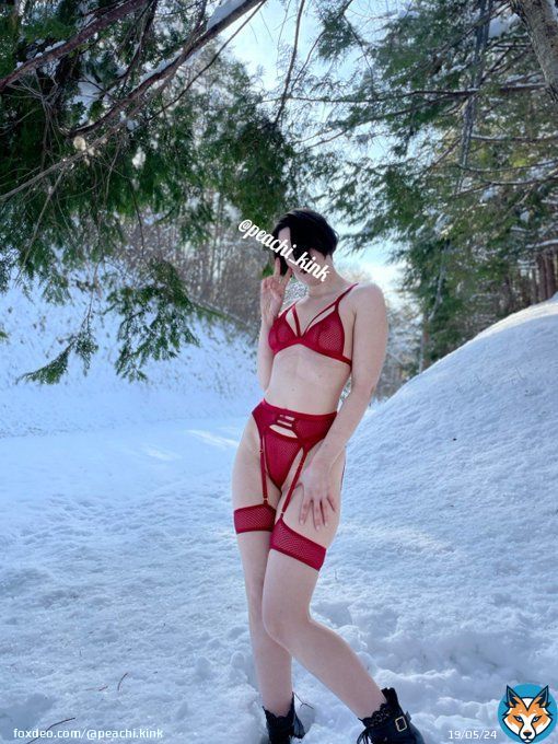 #Ladies, get out here and be #bold, #cold, & #beautiful with me.   But also, does anyone else want to see more men out here being cold & beautiful in the snow?   Post it if you got it gentlemen   #snow #snowday #outdoors #outdoornudity