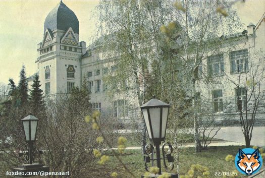 Уважаемые жители и гости города, напоминаем вам об изменениях в графике работы ПКГ и Губернаторского дома.  Сегодня &ndash; 7 мая, в День особого поминовения усопших &laquo;Радоница&raquo; музеи не работают.  Рабочие дни: 10,11,12 мая с 10-00 до 18-00,  8 мая с 10-00 до 17-00.  9 мая &ndash; выходной!