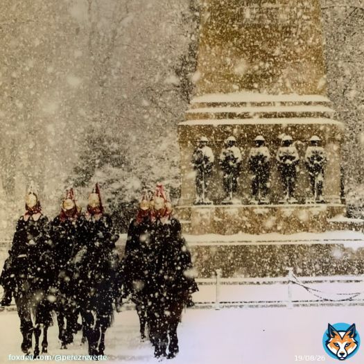 Un amigo me manda esta foto desde Londres, que parece un cuadro de @DalmauFerrer. Es bonita para desearles a todos una feliz Nochebuena.