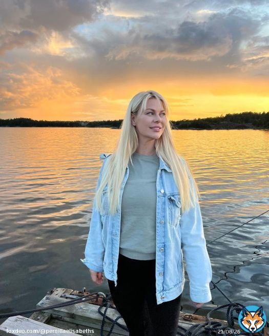 Swedish summer in the archipelago and a good sunset \ud83c\uddf8\ud83c\uddea\u2600\ufe0f Love it here!#landet #archipelago #sunset #sweden #sommar