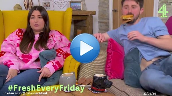 Slide into your weekend with #Gogglebox TONIGHT 9PM @Channel4 #FreshEveryFriday #GoggleboxFriday #FridayFeeling