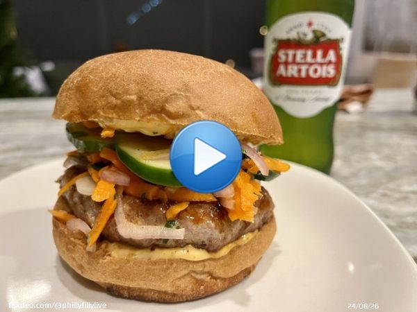 #Dinner tonight&hellip;Turkey Bahn Mi Burgers.  #Philly #foodie