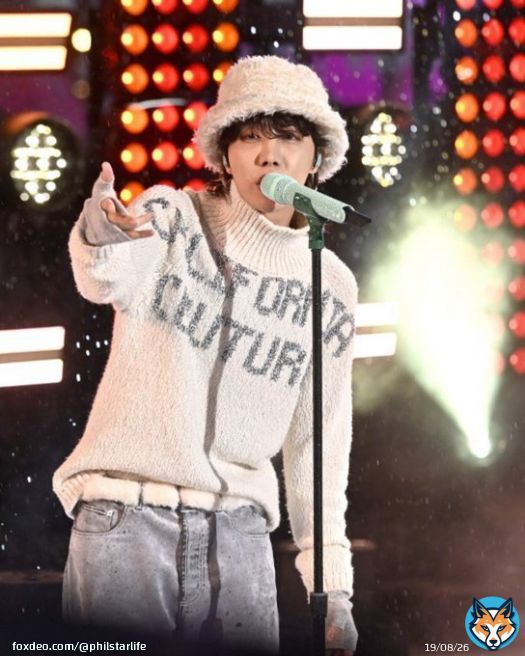 WELCOMING 2023 WITH HOPE--J-HOPE.   #BTS' J-Hope proves he's the main event with his performance at the New Year&rsquo;s Rockin&rsquo; Eve at the Times Square in New York. RELATED:    AFP #RockinEve #hobi #jhopeAtNYRE #Happy2023