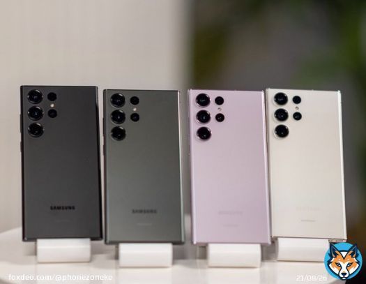 Samsung S23 ultra (Dubai) Display -6.8 inch Dynamic Amoled 2X,120Hz, HDR10+,1750 nits Android 13 Chipset-Snapdragon 8 Gen 2 8GB RAM+256GB storage Back camera-200mp+10mp+10mp+12mp Selfie -12mp Under display fingerprint  Battery -5000 mAh 45 watts charging speed  Kshs 149,000