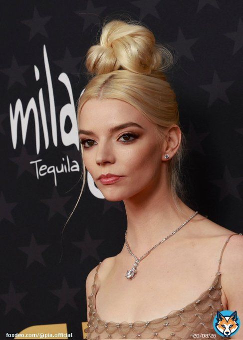 #critics_choice_awards_2023 live viewing link  Go Live\u27a4  Go Live\u27a4   #criticschoice #criticschoiceawards #chelseahandler #host #awardseason