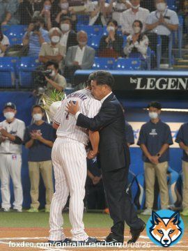 内川さん 坂口さん 嶋さん お疲れ様でした  2022/10/03 #swallows #内川聖一 #坂口智隆 #嶋基宏 #工藤公康 #近藤一樹 #田中将大