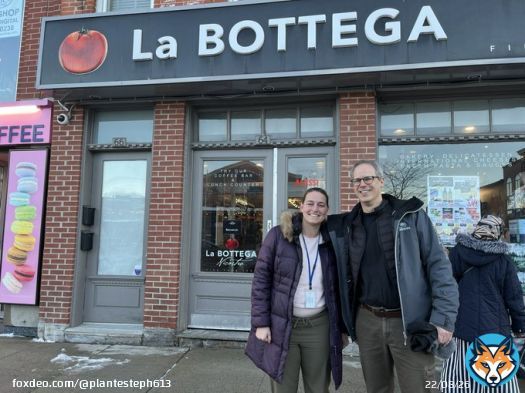 Had a fantastic chat with my fellow council 'colleague' on the Gatineau side, Steve Moran of @actiongatineau ! Councillor Moran and I discussed the Alexandra Bridge, transit, linguistic insecurity, @ tlmep and of course, the new #LaBottega that will l be in Hull soon!