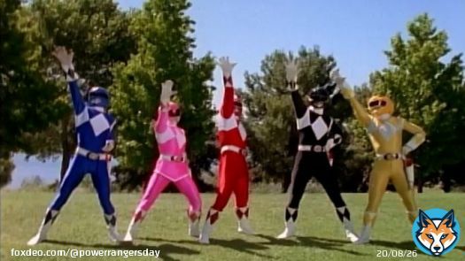 Raise your hand if you love Power Rangers #PowerRangers