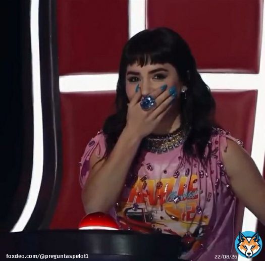 Imag&iacute;nate lo transtornada que la dejo Coti que Julieta sigue votando EN BASE A COTI, que se fue hace semanas.   #GranHermano #GH2022 #GHArgentina #GH2023 #GH202 #GranHermano2023