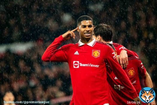 FULL-TIME Man Utd 3-0 Bournemouth    A comfortable victory for Man Utd at a rainy Old Trafford, courtesy of goals from Casemiro, Luke Shaw and Marcus Rashford    #MUNBOU