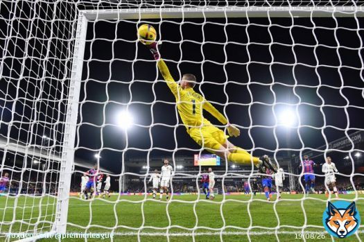 Michael Olise is the first player to score a 90th minute equaliser via a direct free-kick in the #PL since Lucas Digne in December 2018   #CRYMUN