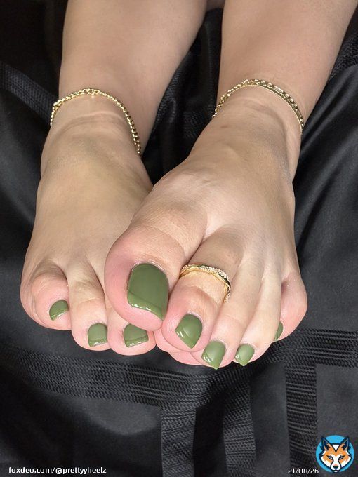 Good morning  I&rsquo;m getting new pedi today but still trying to decide what color &hellip;&hellip;. Help me out
