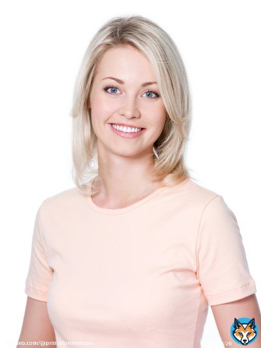 #microneedling - popular treatment for minimizing the appearance of fine lines, acne scars.  #wrinkleremoval #skincare #finelinereduction #bestfacial #microneedlingnearme #acnescars #acnescarsreduction #beauty #beautiful #centralnj #bestoftheday #antiaging