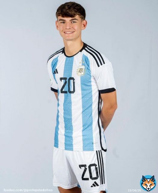 Me declaro totalmente FAN&Aacute;TICO ENFERMO de Nico Paz y me subo a su barco hoy mismo, el video en el que le hacen preguntas y &eacute;l trata con toda su alma de hacer acento argentino pero despu&eacute;s dice 'bal&oacute;n, m&iacute;ster' jajjajajajaj que pibe hermoso nos va a traer la cuarta el hijo de puta