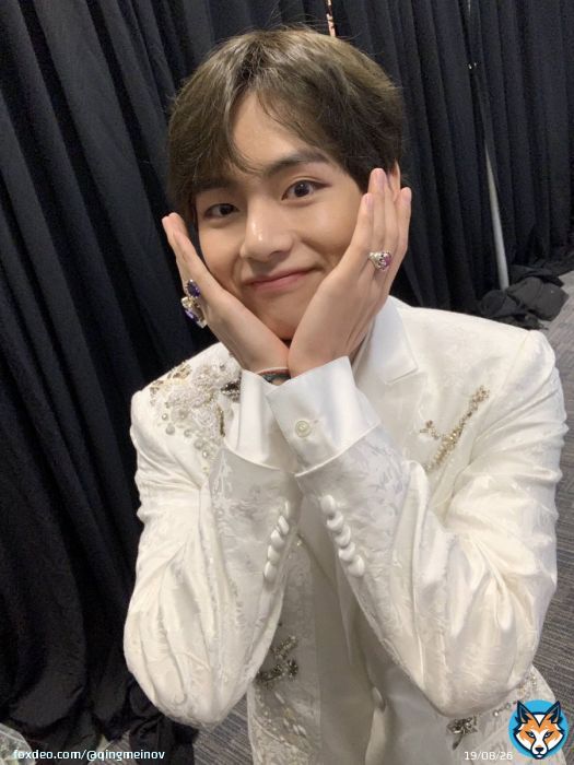 ไอต้าวความน่ารักและรอยยิ้มของมัมมี๊ มัมมี๊รักน้องแททุกวันทุกเวลาเลยนะ \ud83d\udc97 \ud83e\udd7a \ud83d\udc98 \u2728 WE LOVE YOU KIM TAEHYUNG  #태태충전 #귀여운_김태형_대회