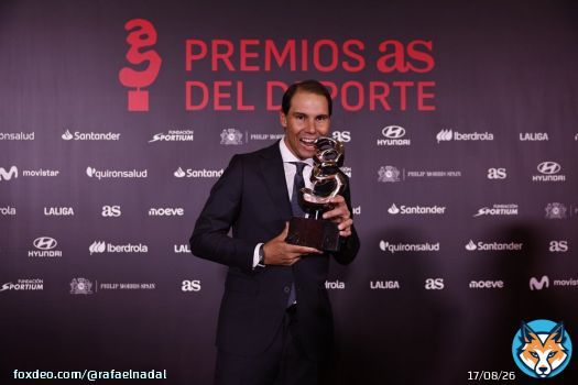 Gracias @diarioas por el cariño y el trato que me habéis brindado a lo largo de toda mi carrera, y por organizar una gala tan especial y llena de sorpresas. Gracias también a todos los aficionados y deportistas por tantas muestras de afecto; me las llevo conmigo para siempre.Show more