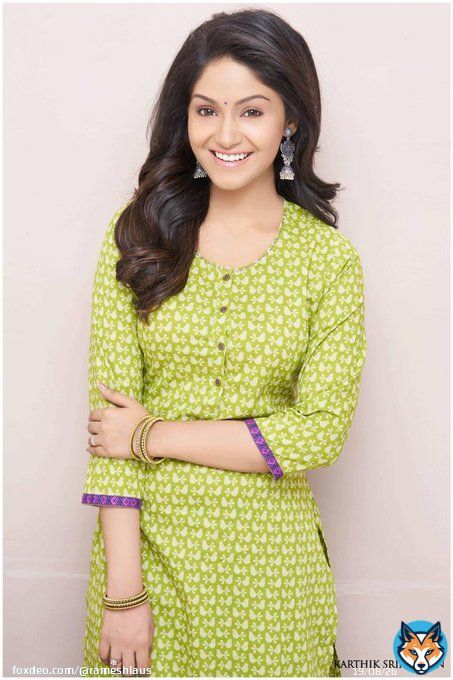 Here's wishing #DhillukuDhuddu2 fame Actress #ShrithaShivadas  Happy Birthday   #HappyBirthDayShrithaSivadas #HBDShrithaSivadas  @sshritha9 @spp_media @PRO_Priya