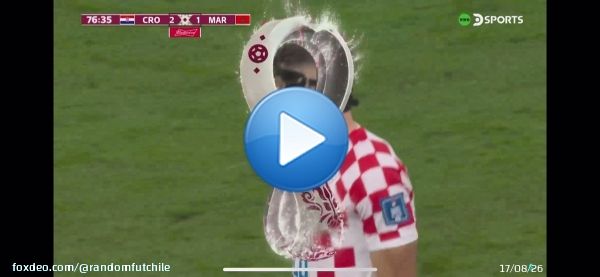 El claro penal que desestim&oacute; Julio Bascu&ntilde;&aacute;n en el Croacia - Marruecos. Bonita forma de despedirse del referato. PENALAZO