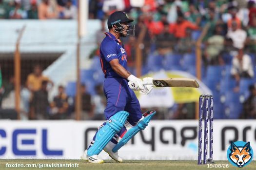 Exuberance of youth at its best. Well done. As a youngster this is how you catch the bull by the horns and grab your opportunity with both hands - @ishankishan51 #INDvsBAN #ishankishan