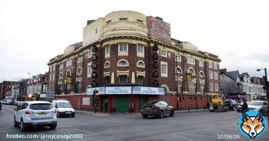 Could somebody please explain why Middlesbrough Council bought the Crown pub only LAST WEEK then gave it to Ben and his burglar pals?  #BenHouchen#Teesside#CrabKiller  #ToriesOut234 #GeneralElectionNow #ToryCorruption #TreezaTurnip #LiarJohnson