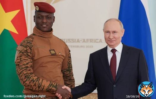 Владимир Путин со своим внебрачным сыном от Мишель Обамы #Вехи