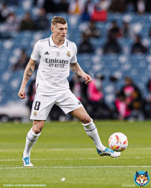 @ToniKroos tonight...   117 passes completed  95.9% pass accuracy #SuperSupercopa