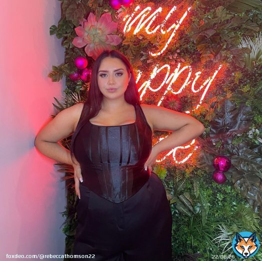 Work night out \u2728\ud83e\udd42#curvygirl #curvywomenfashion #plussize #plussizemodel #plussizefashion #partyoutfit #nightouttfit