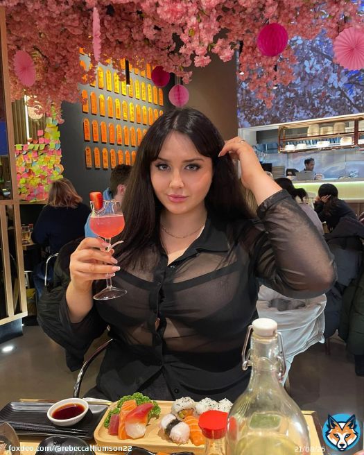 Big thank you to @makiramen for treating us to one of the best Valentines dinners ever! #makiandramen #ramen #sushi #cocktails #valentines #pr