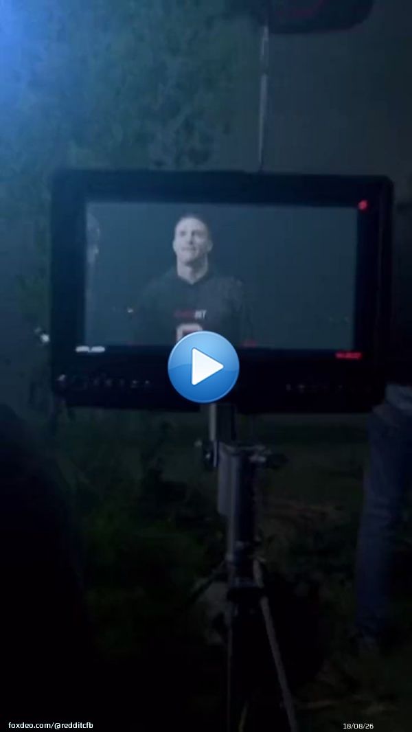 Sportsbook is doing a publicity stunt and released this fake video of Drew Brees to convince people he got struck by lightning and potentially died to promote &ldquo;lightning bets&rdquo;. Lame.