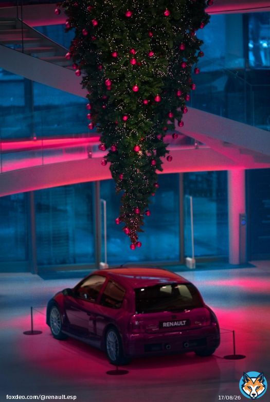 #thecarwalk se siente un poco oñɐɹʇxǝ en estas fiestas…