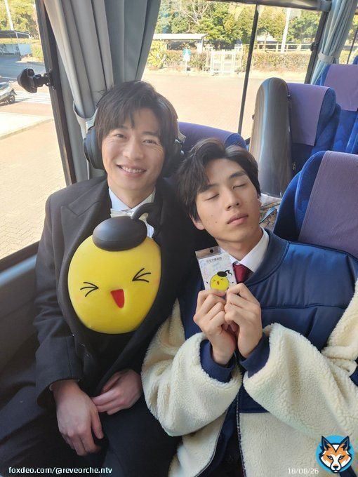 オフショ公開本日はこちら たまちゃんを包む圭さん&rarr; たまちゃんが気になる朝陽さま とにかく目を開けない坂ちゃん  TVerでは最新話と1～3話無料配信中 前半戦ダイジェストも  Huluでは全話配信中  #たまちゃん #リバーサルオーケストラ #田中圭 #坂東龍汰