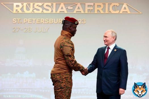 Putin is NOT your enemy   Xi Jinping is NOT your enemy   Khamenei is NOT your enemy  Kim is NOT your enemy  Lukashenko is NOT your enemy  Maduro is NOT your enemy  Bukele is NOT your enemy  Ibrahim Traore is NOT your enemy  The only enemy is corrupt US gov