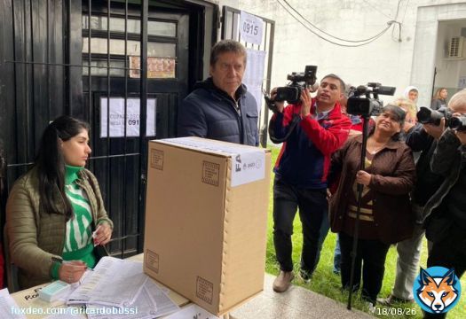 Bussi dijo que esta ser&aacute; la &uacute;ltima vez que se votar&aacute; con este sistema