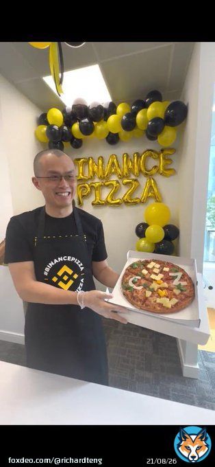 #Bitcoin Pizza Day - CZ giving tips on making the best #BinancePizza