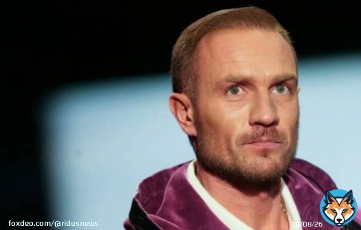 Роман Костомаров оставил голосовое сообщение тренеру Жулину. Голос фигуриста был слабым, но четким. Он благодарил всех друзей за проявленное внимание в его день рождения.