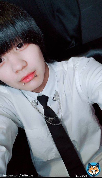 莉斗(りと)ログインです!! 17時〜21時半までいます(;_;)  #自撮り界隈 #美男美女さんと繋がりたい  #コンカフェキャスト #メンコン #メンコン営業  #コンカフェ #メンズコンカフェ #ミナミ #大阪  #自撮り界隈 #美男美女さんと繋がりたい #いいねした人全員フォロー #雰囲気嫌いじゃないって人いいね
