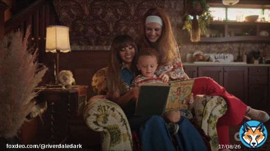 'They named their son Dale. After Riverdale, of course.' This is... amazing? And congrats to River on his acting debut. #riverdale